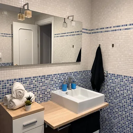 منزل للإقامة Habitation Centrica En *