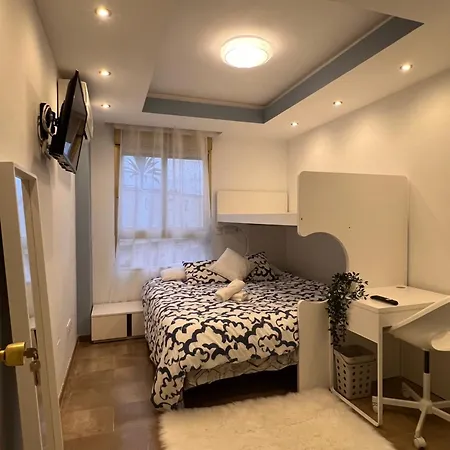 Habitation Centrica En توريمولينوس