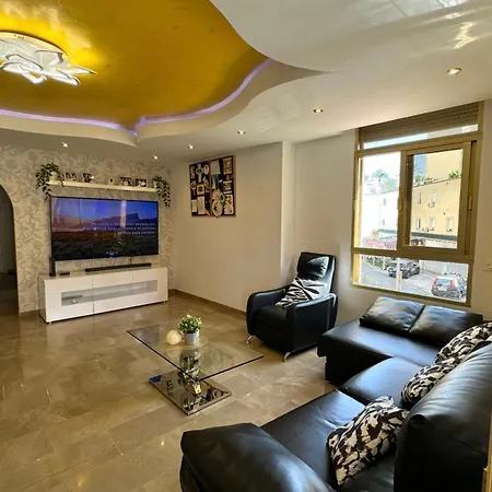 Habitation Centrica En منزل للإقامة *