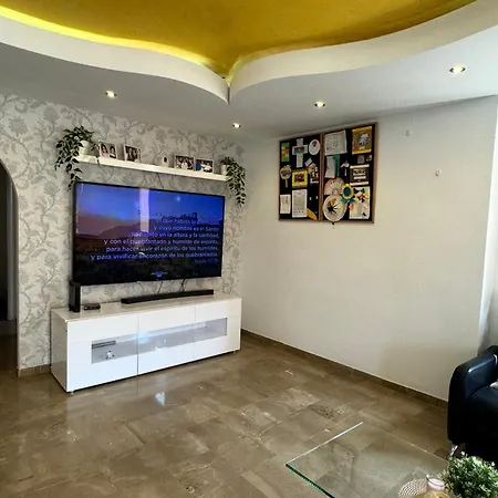 Habitation Centrica En Quarto em Acomodações Particulares