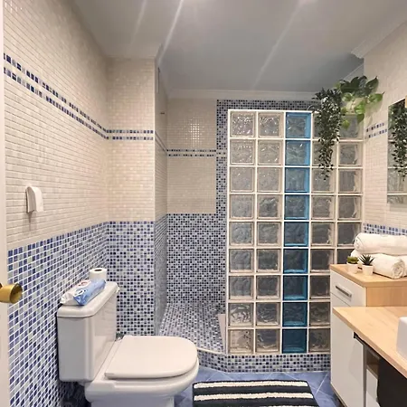 Habitation Centrica En Quarto em Acomodações Particulares Torremolinos